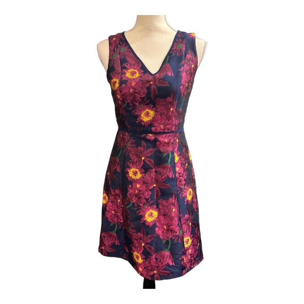 Julia Jordan Dress Blue Multi Floral Jacquard‎ Sleeveless Size 2 Wedding Guest